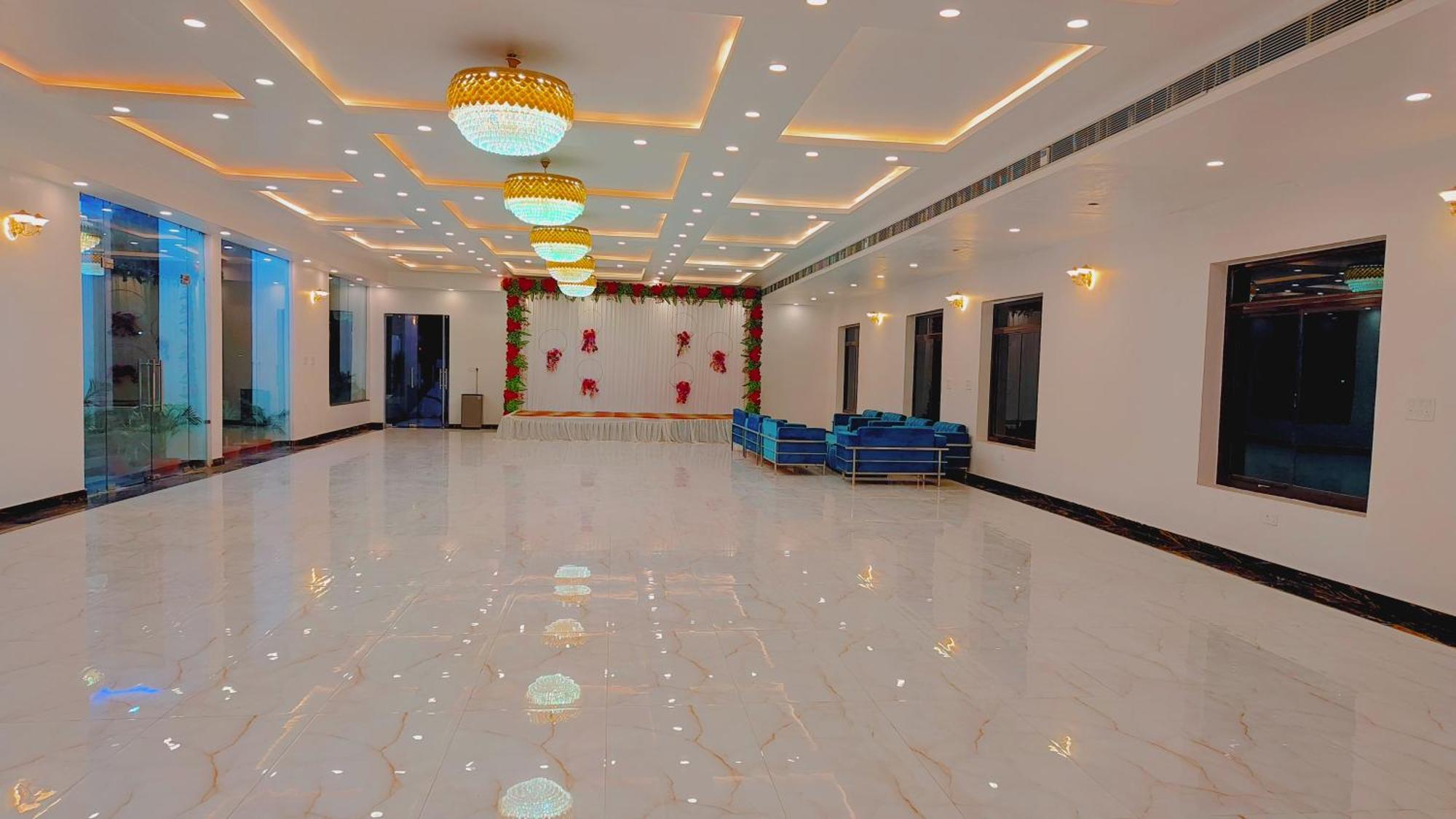 Awadh Samrat Resort Ayodhya Exterior foto